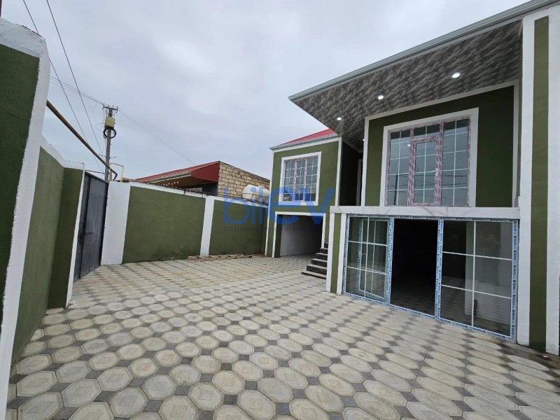 Aylıq Kirayə 3 otaqlı Həyət evi  100m², Bakı