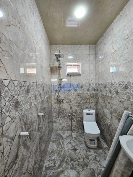 Aylıq Kirayə 3 otaqlı Həyət evi  100m², Bakı