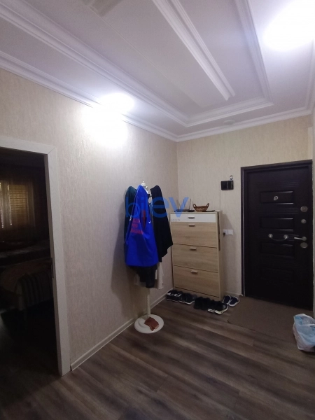 Satış 3 otaqlı Köhnə Tikili bina evi  72m², Bakı
