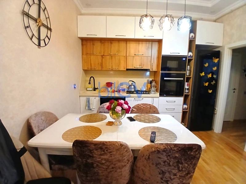 Satış 3 otaqlı Yeni Tikili bina evi  75m², Bakı