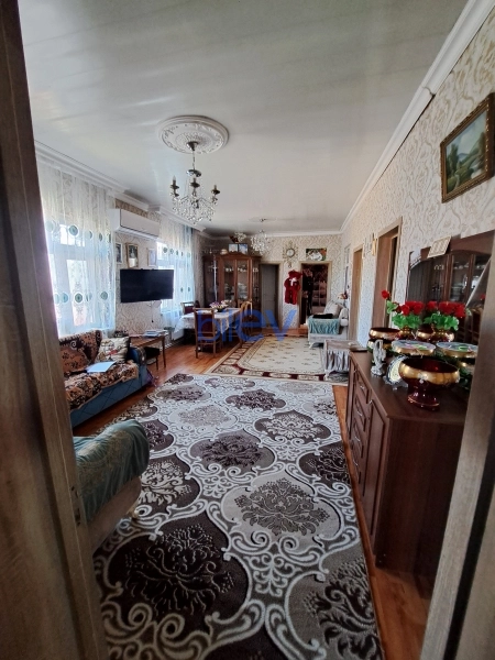 Satış 4 otaqlı Həyət evi  1m², Bakı