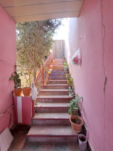 Satış 4 otaqlı Həyət evi  1m², Bakı