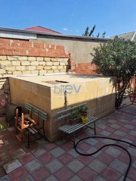 Satış 4 otaqlı Həyət evi  1m², Bakı