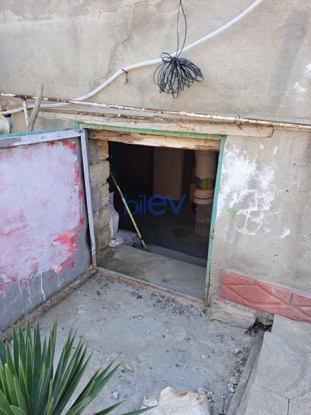 Satış 4 otaqlı Həyət evi  1m², Bakı