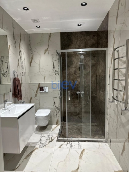 Aylıq Kirayə 4 otaqlı Yeni Tikili bina evi  176m², Bakı