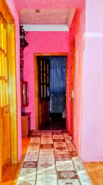 Satış 3 otaqlı Köhnə Tikili bina evi  72m², Bakı