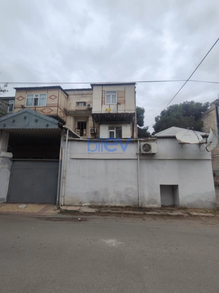 Satış 2 otaqlı Köhnə Tikili bina evi  40m², Bakı