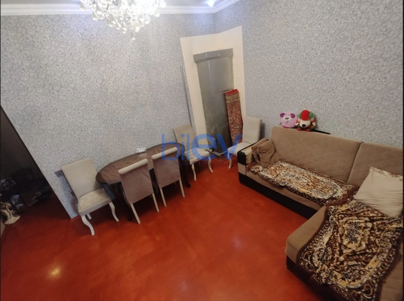 Satış 2 otaqlı Köhnə Tikili bina evi  40m², Bakı