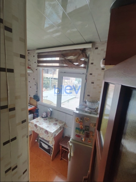 Satış 2 otaqlı Köhnə Tikili bina evi  40m², Bakı