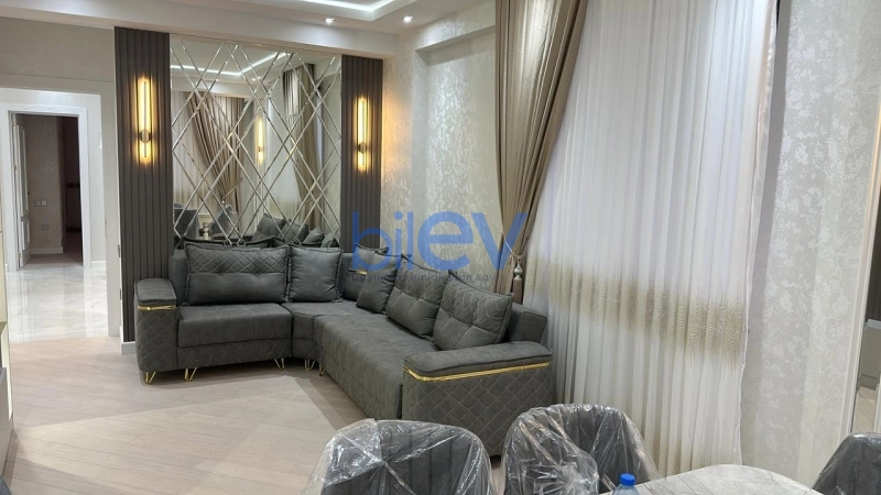 Aylıq Kirayə 3 otaqlı Yeni Tikili bina evi  100m², Bakı