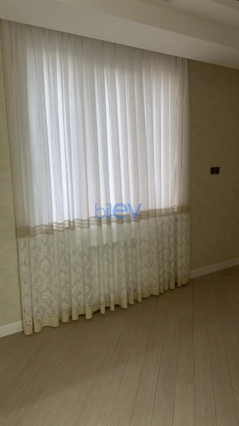 Aylıq Kirayə 3 otaqlı Yeni Tikili bina evi  100m², Bakı