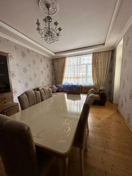 Aylıq Kirayə 2 otaqlı Yeni Tikili bina evi  80m², Bakı