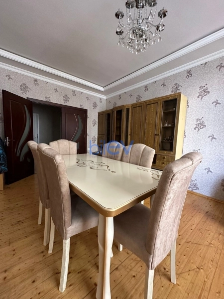 Aylıq Kirayə 2 otaqlı Yeni Tikili bina evi  80m², Bakı