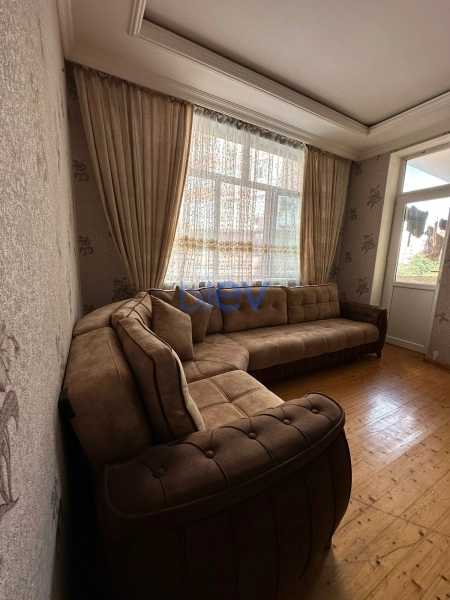 Aylıq Kirayə 2 otaqlı Yeni Tikili bina evi  80m², Bakı