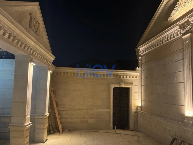Satış 4 otaqlı Həyət evi  3m², Bakı
