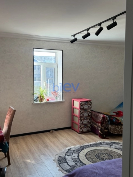 Satış 4 otaqlı Həyət evi  3m², Bakı