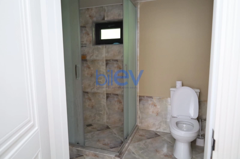 Günlük Kirayə 7 otaqlı Həyət evi  m², Qax