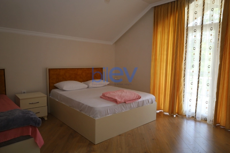 Günlük Kirayə 7 otaqlı Həyət evi  m², Qax