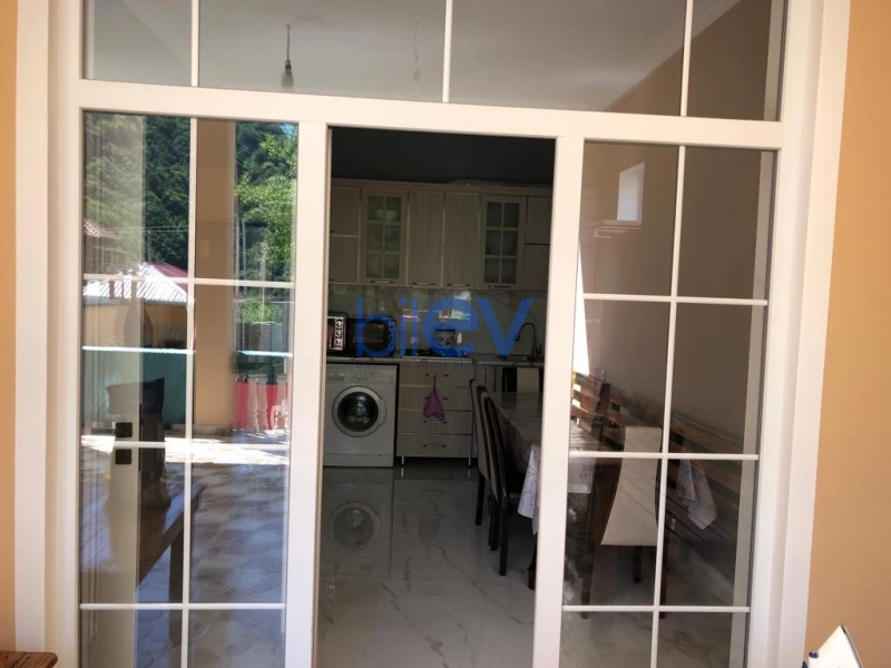 Günlük Kirayə 6 otaqlı Həyət evi  120m², Qax