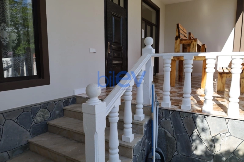 Günlük Kirayə 6 otaqlı Həyət evi  120m², Qax