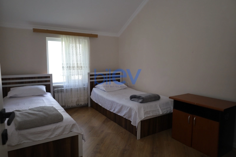 Günlük Kirayə 6 otaqlı Həyət evi  120m², Qax