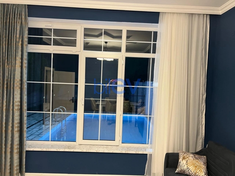 Günlük Kirayə 4 otaqlı Həyət evi  80m², Qax