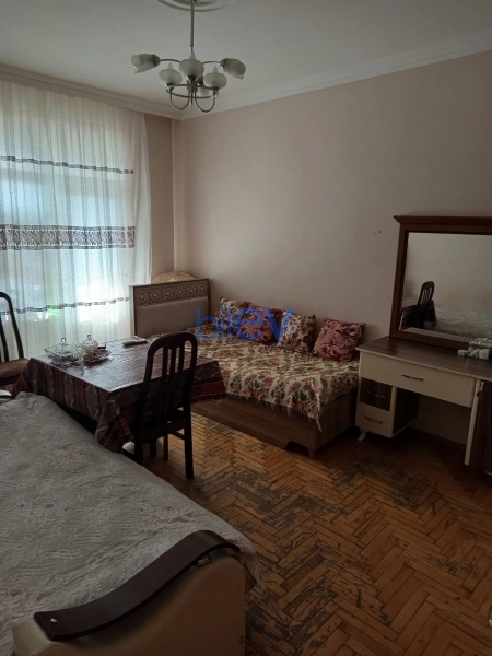 Satış 3 otaqlı Köhnə Tikili bina evi  58m², Bakı