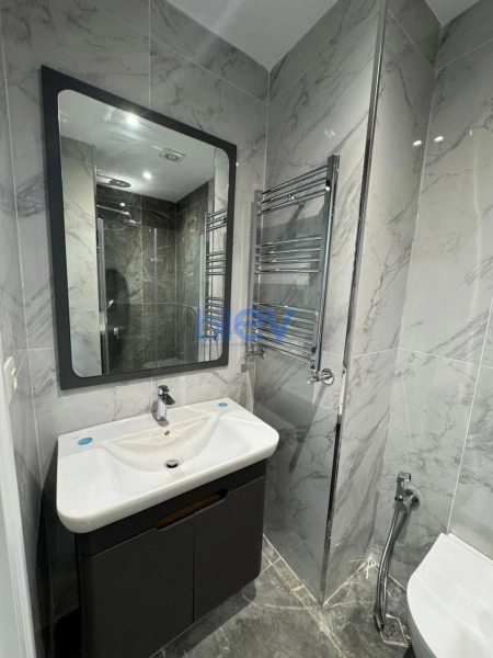 Aylıq Kirayə 2 otaqlı Yeni Tikili bina evi  55m², Bakı
