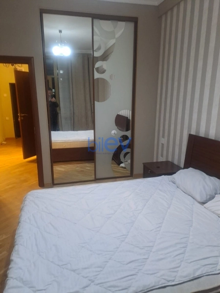 Aylıq Kirayə 2 otaqlı Yeni Tikili bina evi  70m², Bakı
