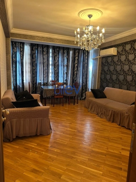 Aylıq Kirayə 2 otaqlı Yeni Tikili bina evi  77m², Bakı