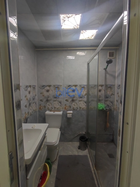 Satış 2 otaqlı Köhnə Tikili bina evi  29m², Bakı