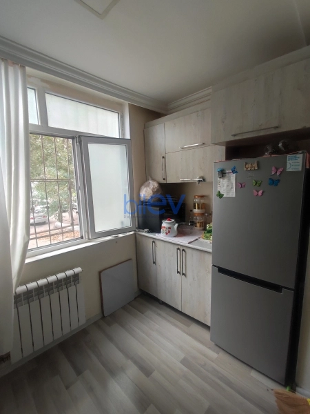Satış 2 otaqlı Köhnə Tikili bina evi  29m², Bakı