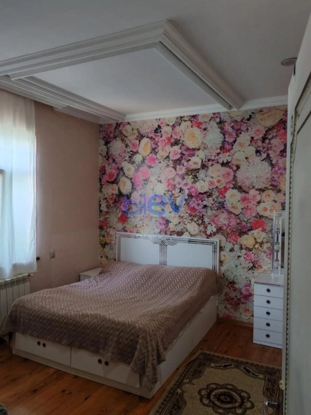 Satış 4 otaqlı Həyət evi  200m², Bakı
