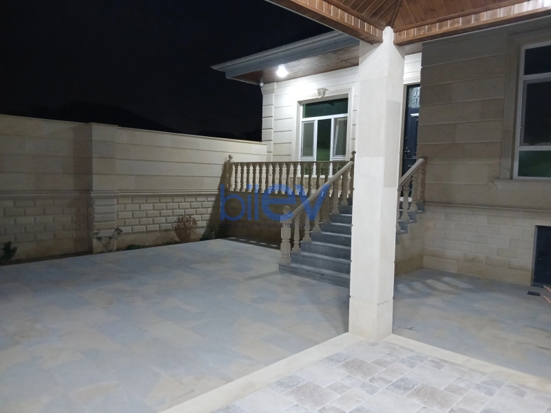 Satış 4 otaqlı Həyət evi  240m², Bakı