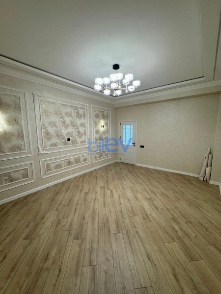 Satış 3 otaqlı Yeni Tikili bina evi  130m², Bakı