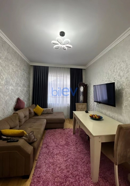 Aylıq Kirayə 3 otaqlı Yeni Tikili bina evi  80m², Bakı