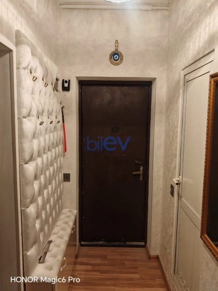 Satış 3 otaqlı Köhnə Tikili bina evi  65m², Bakı