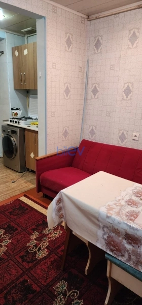 Satış 2 otaqlı Köhnə Tikili bina evi  65m², Bakı