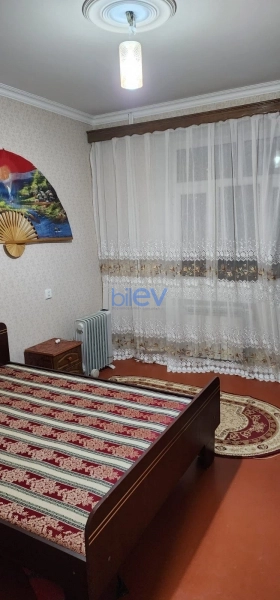 Satış 2 otaqlı Köhnə Tikili bina evi  65m², Bakı