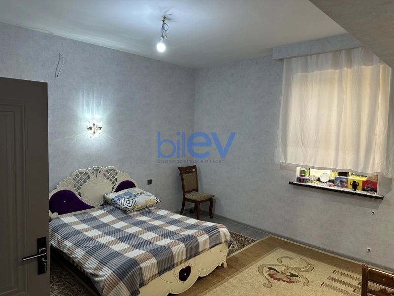 Satış 5 otaqlı Həyət evi  180m², Bakı