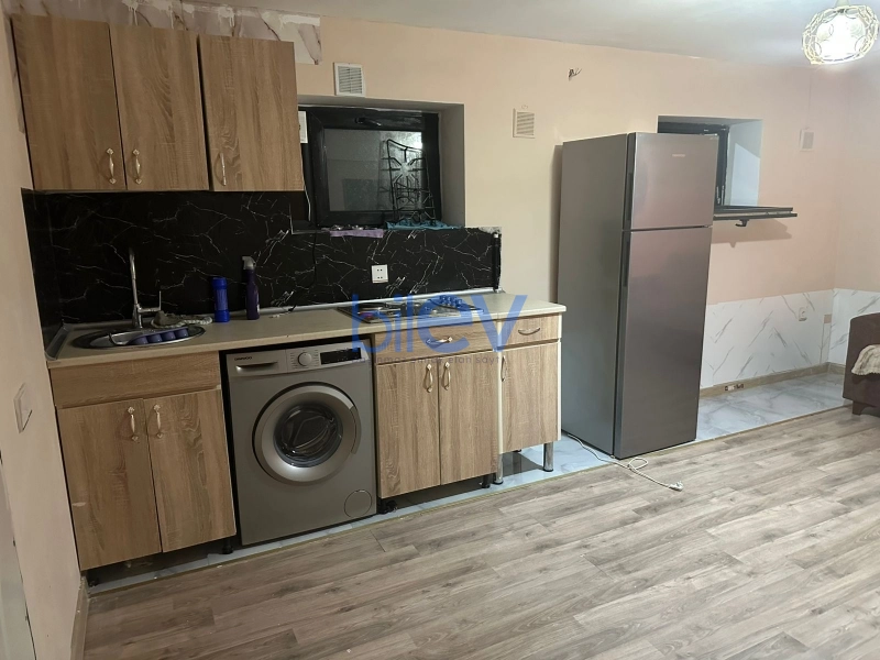 Aylıq Kirayə 4 otaqlı Həyət evi  80m², Bakı