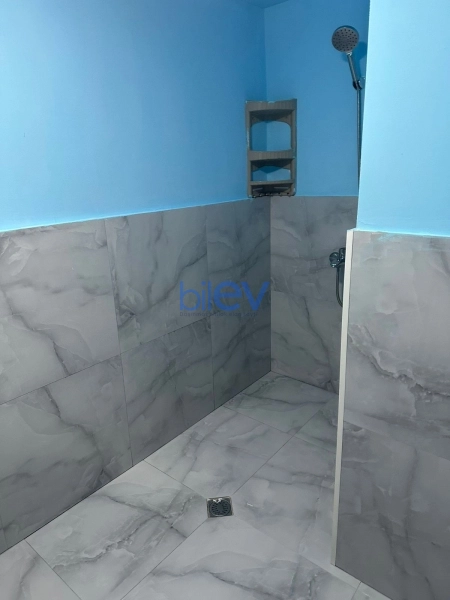 Aylıq Kirayə 4 otaqlı Həyət evi  80m², Bakı