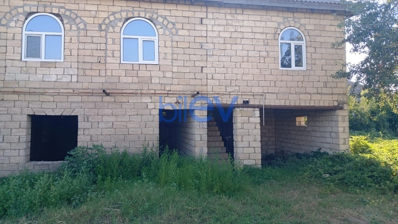 Satış 5 otaqlı Həyət evi  251m², Masallı