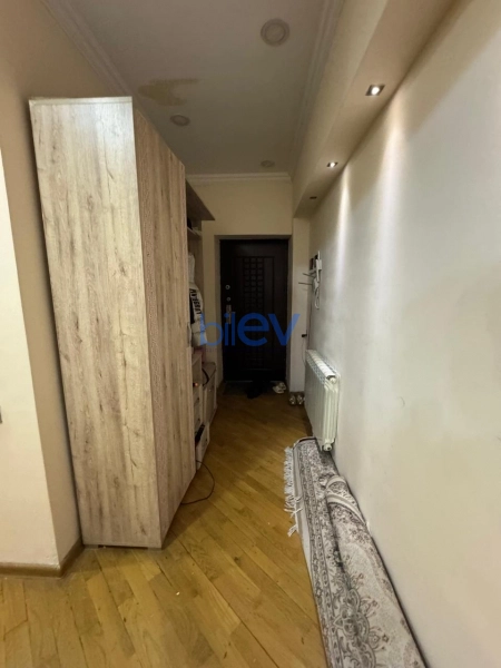 Satış 2 otaqlı Yeni Tikili bina evi  70m², Bakı