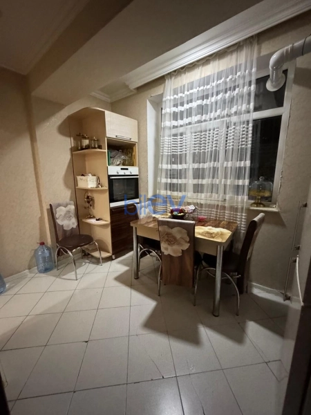 Satış 2 otaqlı Yeni Tikili bina evi  70m², Bakı