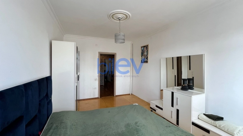 Satış 3 otaqlı Köhnə Tikili bina evi  70m², Bakı
