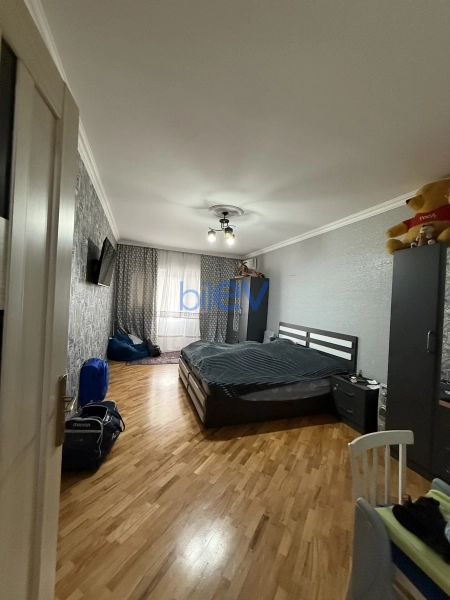 Satış 3 otaqlı Yeni Tikili bina evi  130m², Bakı