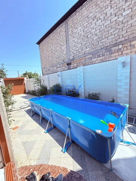 Aylıq Kirayə 5 otaqlı Həyət evi  400m², Bakı
