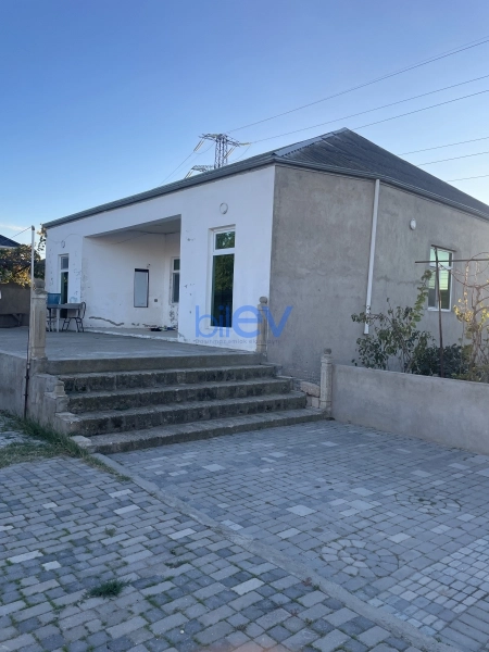 Satış 4 otaqlı Həyət evi  8m², Bakı