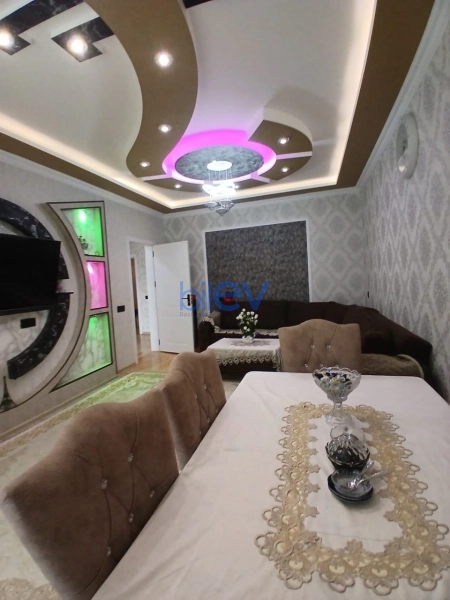 Aylıq Kirayə 3 otaqlı Həyət evi  100m², Bakı